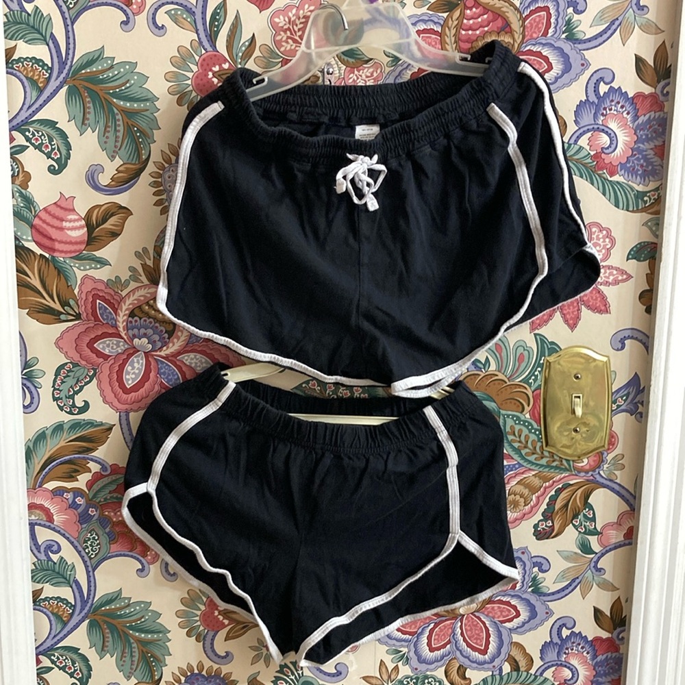 Aeropostale Shorts - 2 pair